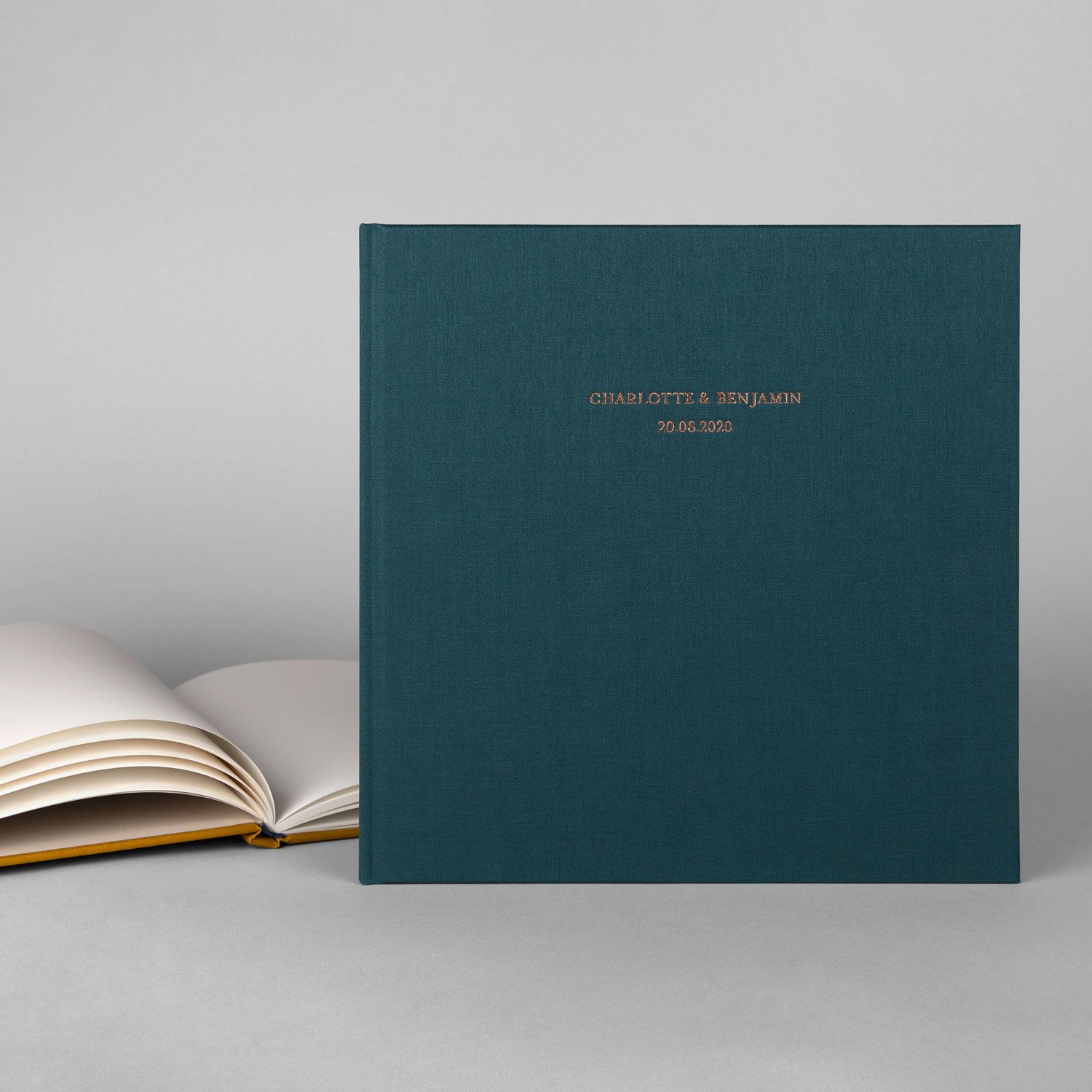 Luxury engagement photo album Luxury engagement photo album