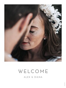Simple photo portrait wedding signs Simple photo portrait wedding signs